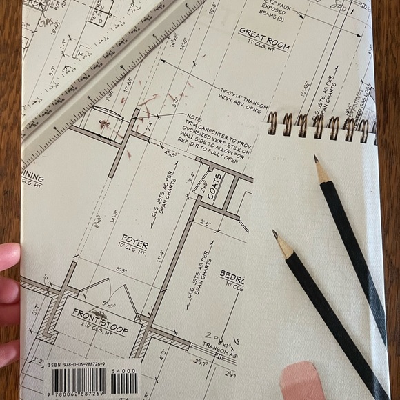 'Homebody' Book by Joanna Gaines - Picture 5 of 8